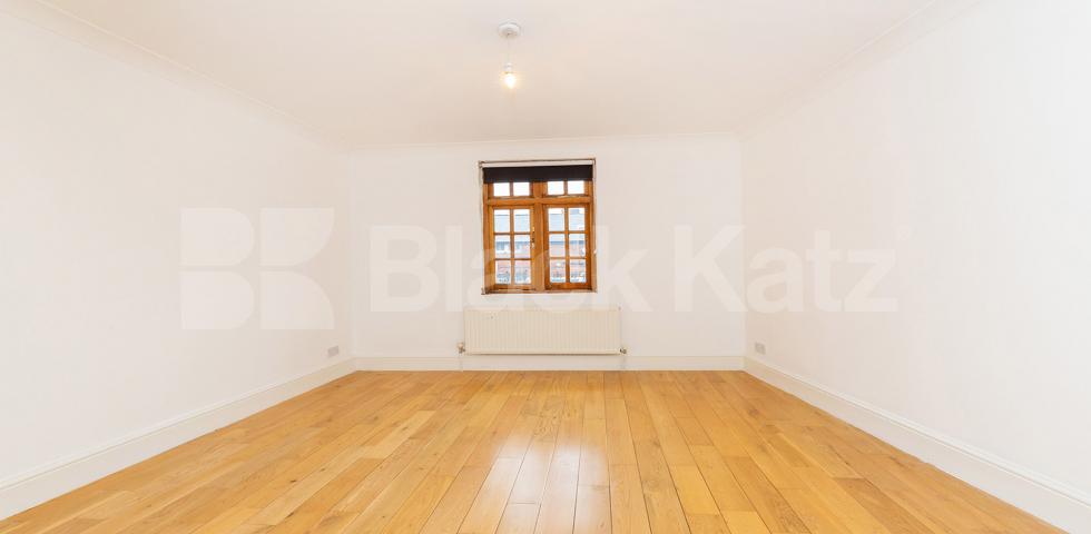 			COUNCIL TAX INCLUDED!, 2 Bedroom, 1 bath, 1 reception Flat			 Park Road, Crouch End